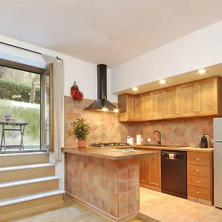 Rome Unique Trastevere Apartments 로마