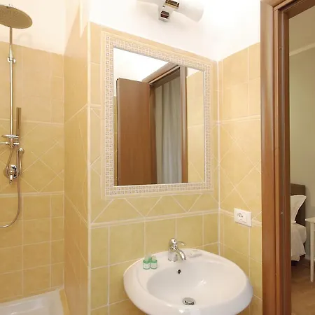 아파트 Rome Unique Trastevere Apartments *